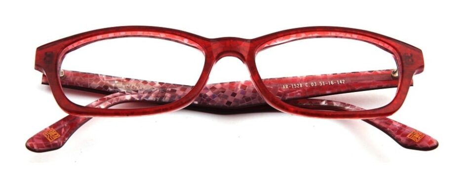 Curvy Pink Glasses 310522 1